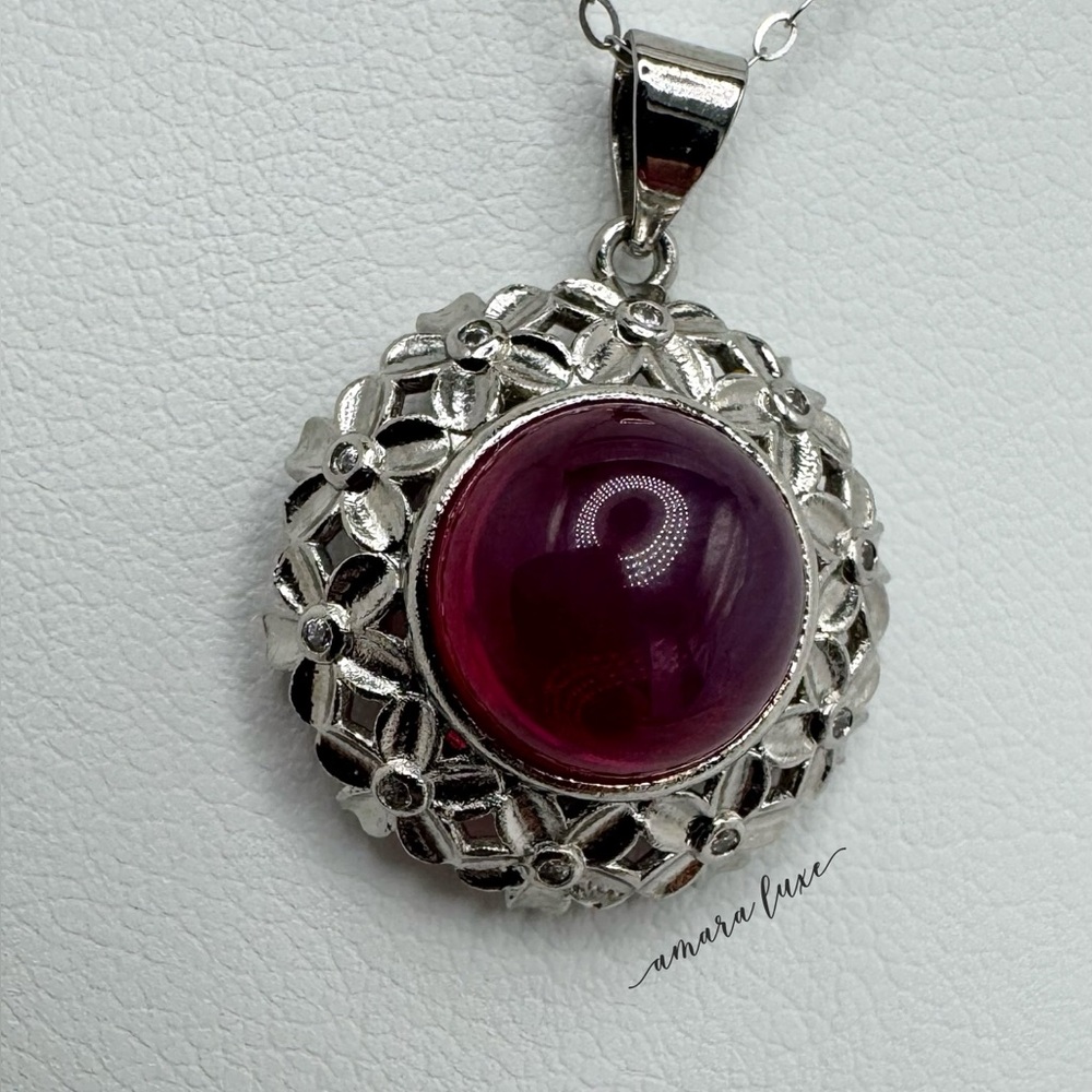 Reb Star Ruby Necklace - Picture 5 of 7